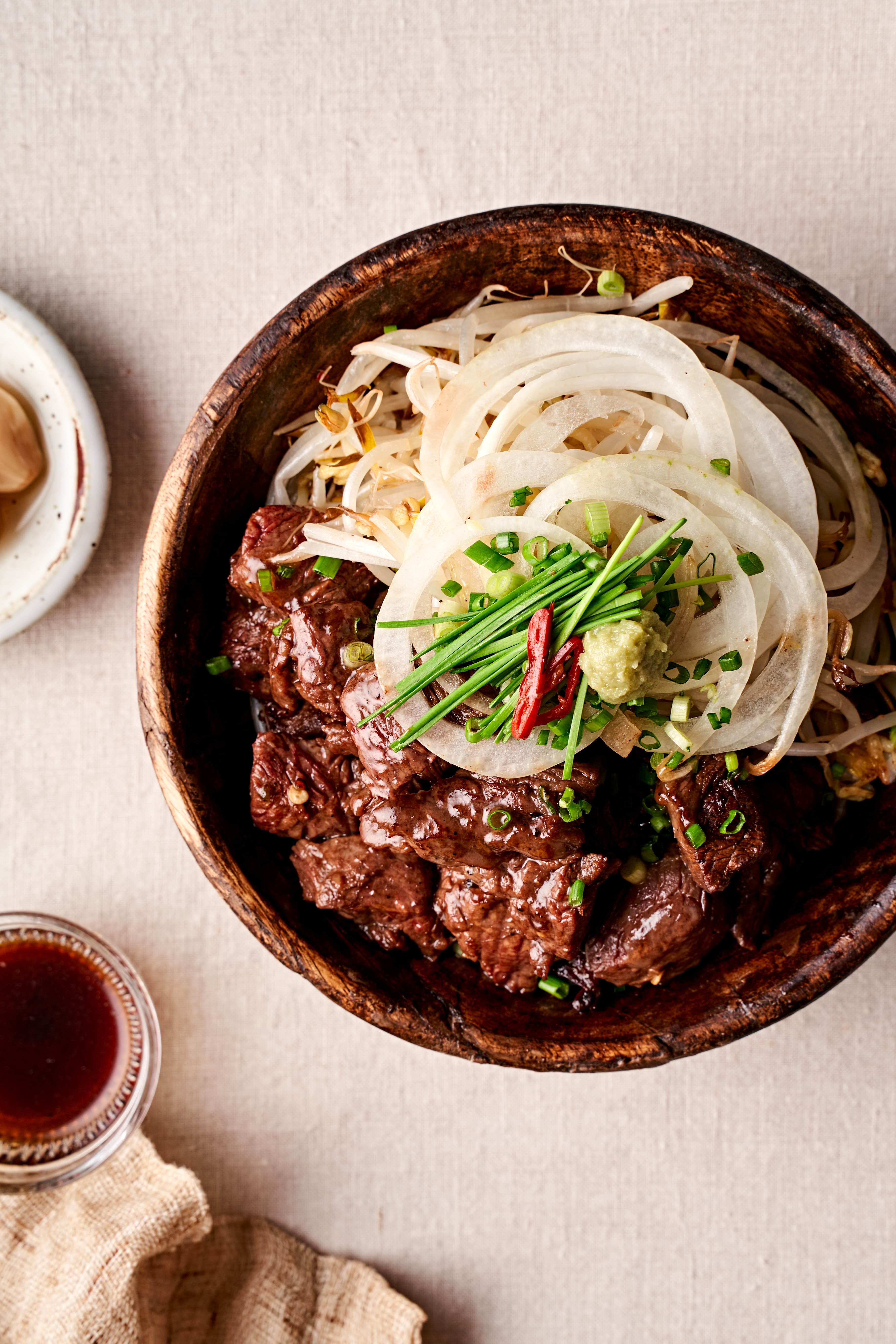 특제 스테이크 덮밥